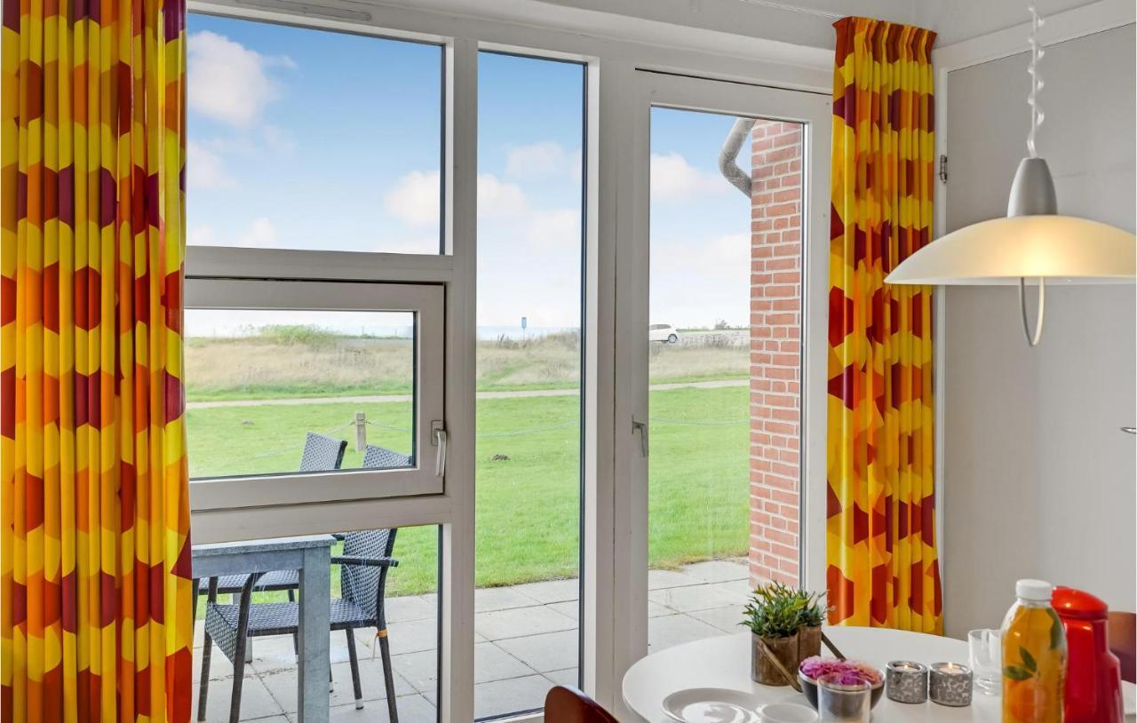 2 Bedroom Stunning Home In Højer Esterno foto